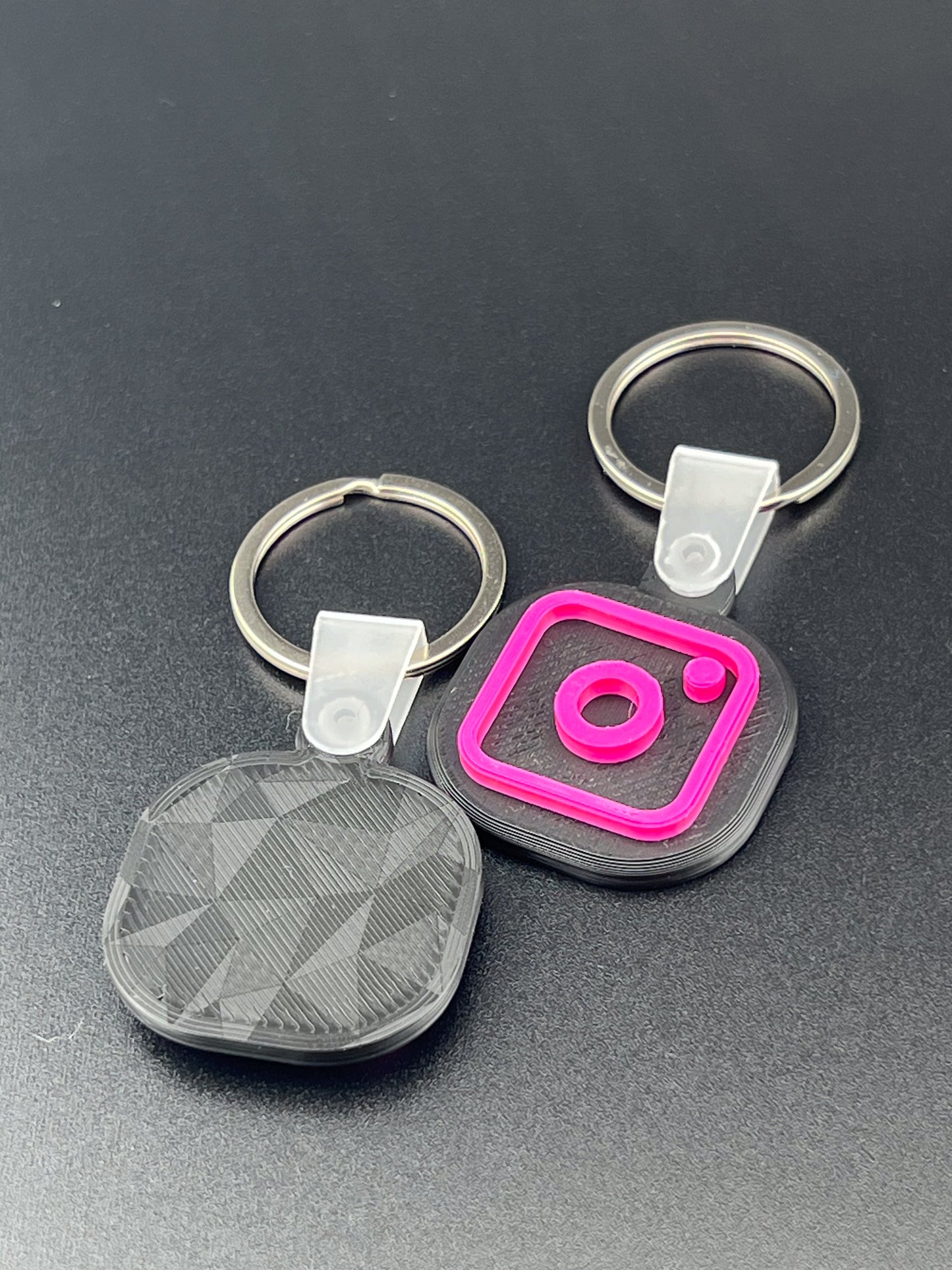 Custom NFC Keychain – Instagram & Social Media Tap‑Share