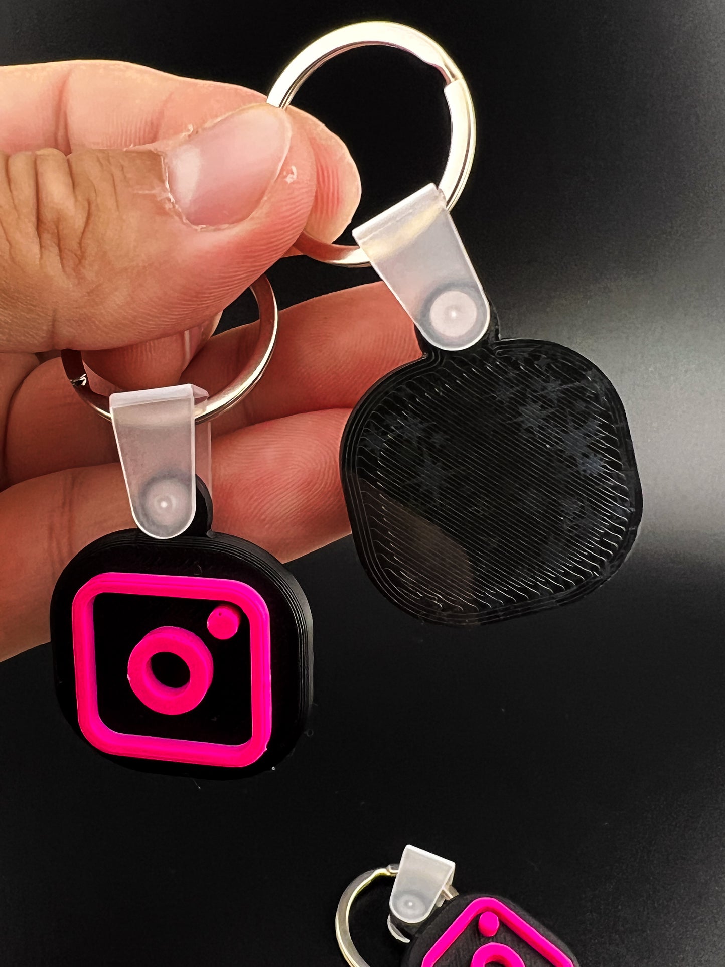 Custom NFC Keychain – Instagram & Social Media Tap‑Share