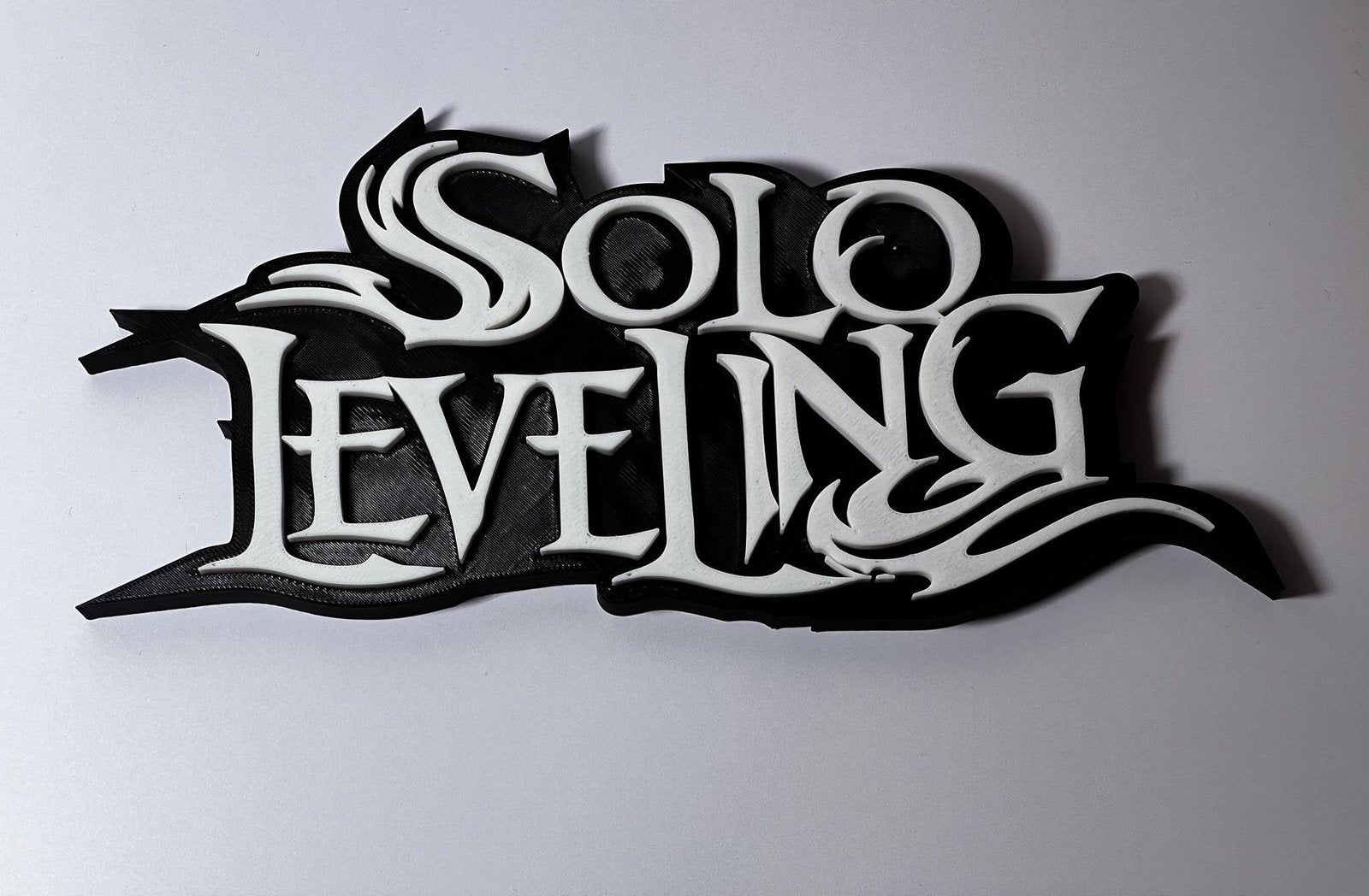 Solo Leveling Logo Sign – 3D Printed Anime Desk Decor | Personalized Manhwa Art Gift for Fans, Desk Sign