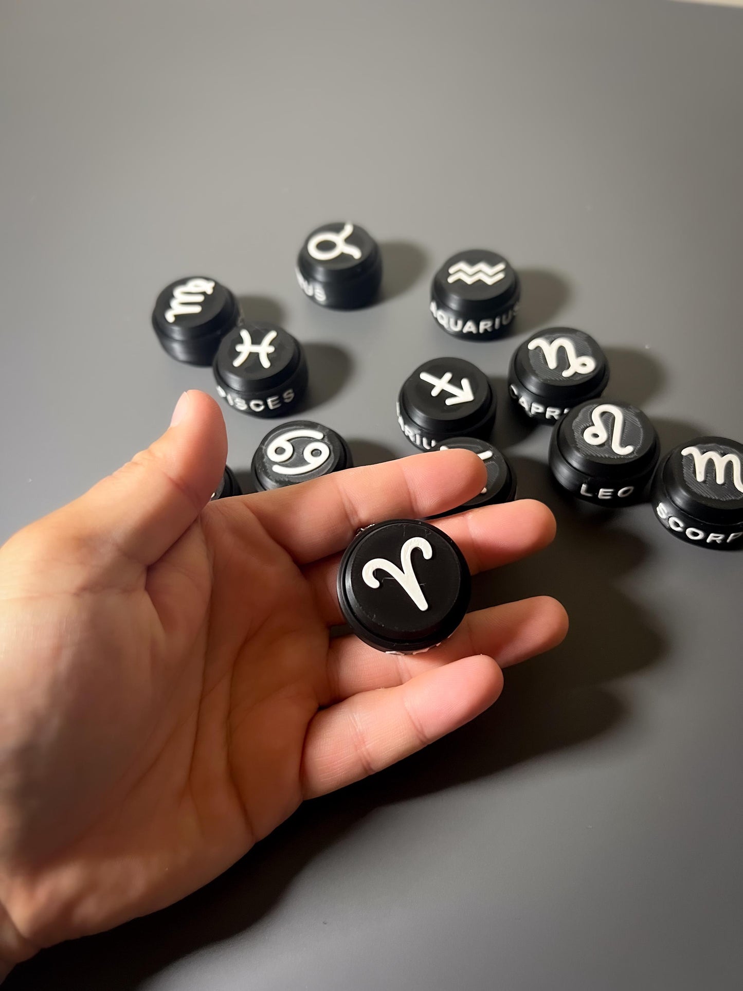 Zodiac Clicker Fidget Toy  3D Printed Sensory Toy & Keyring  Astrology Gift for Stress Relief, ADHD, Focus, and Anxiety Relief, Relaxing